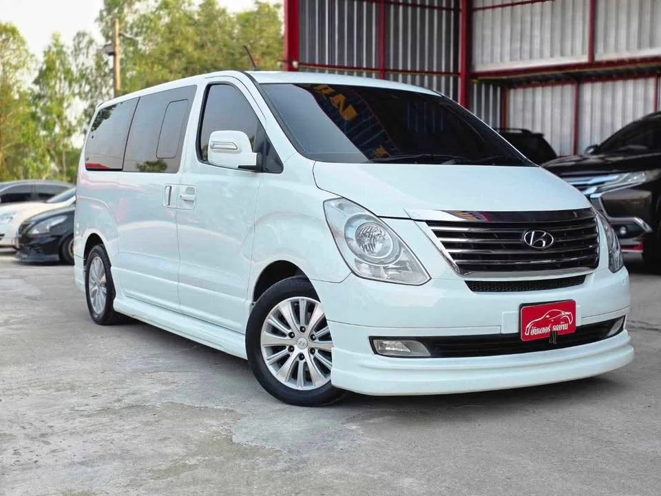 2011 Hyundai H-1 II 3