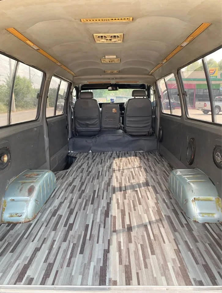 2003 Toyota Commuter IV (H100) 2