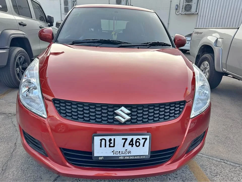 2014 Suzuki Swift II 3
