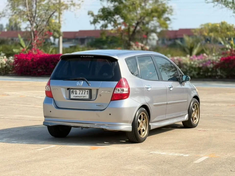 2004 Honda Jazz I 3