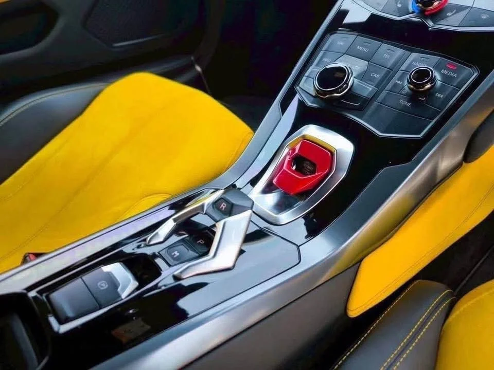 2015 Lamborghini Huracan 2