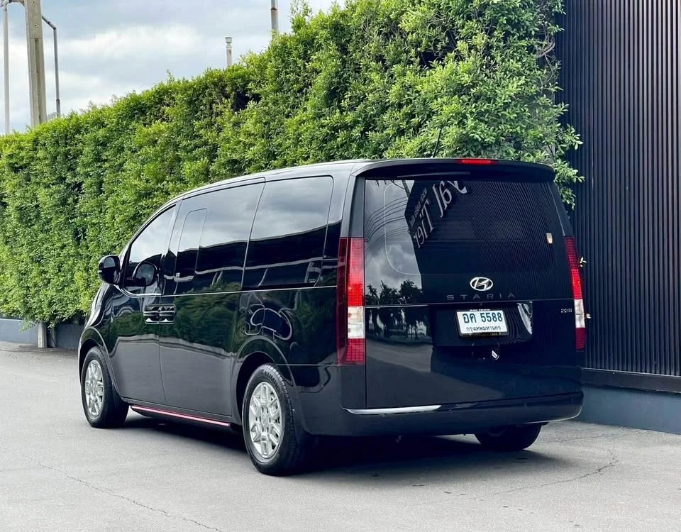 2023 Hyundai Staria US4 2