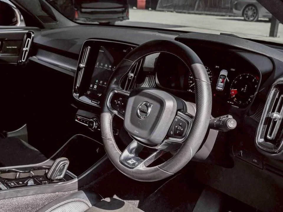2019 Volvo XC40 3