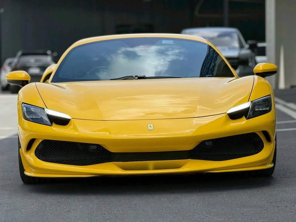 2023 Ferrari SF90 Stradale 3