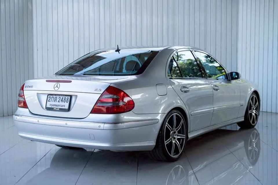 2004 Benz E-Class W211 2