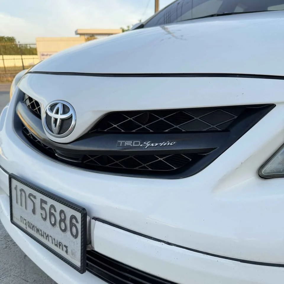 2013 Toyota Corolla Altis X (E140) 2