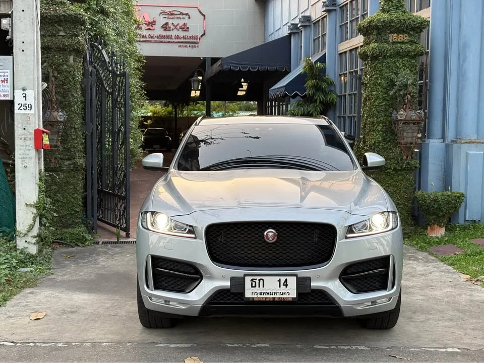 2020 Jaguar F-Pace X761 3