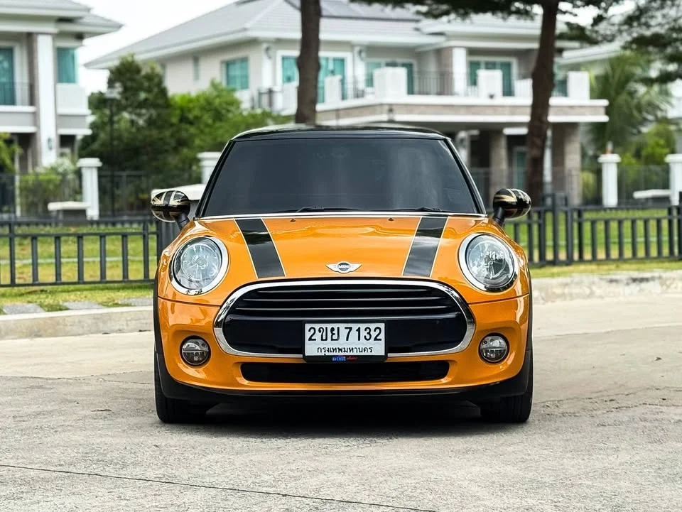 2017 Mini Hatch  III 3