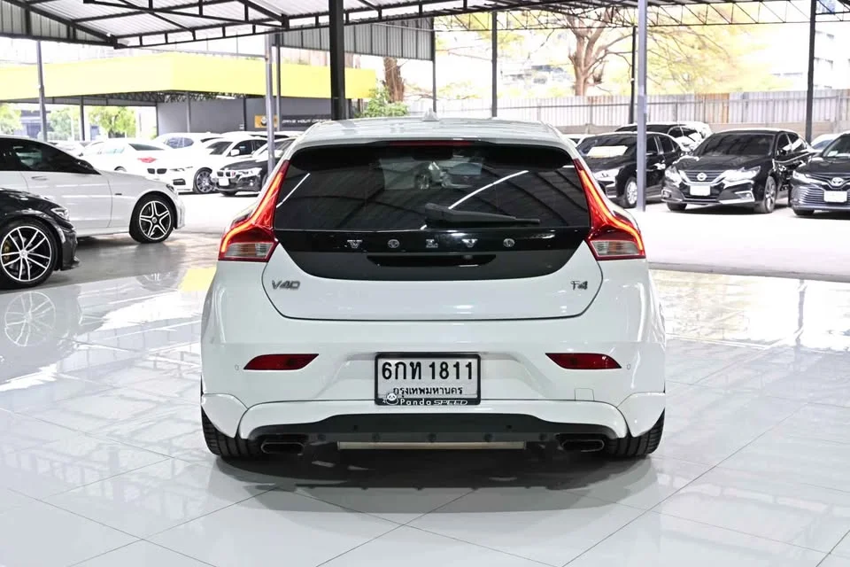 2017 Volvo V40 II 3