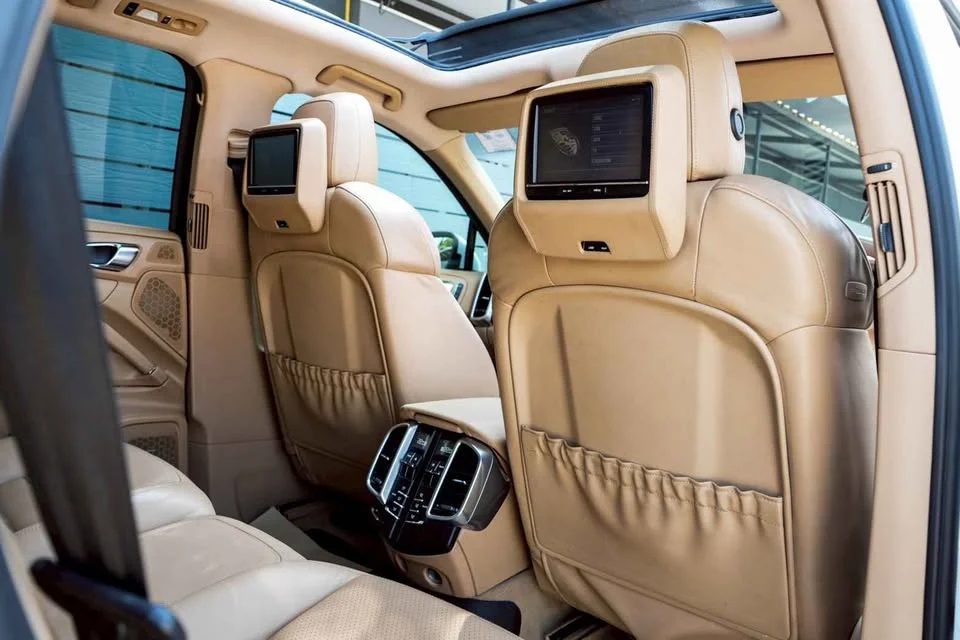 2012 Porsche Cayenne II 2