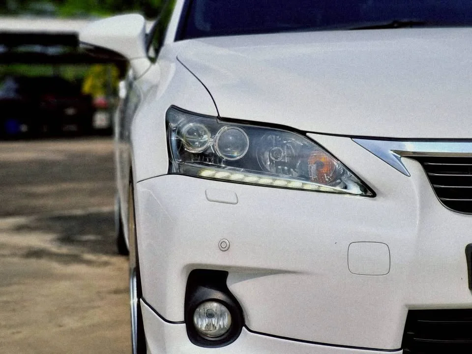 2011 Lexus CT A10 3