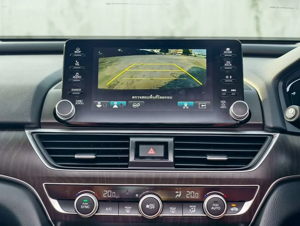 2019 Honda Accord X 2