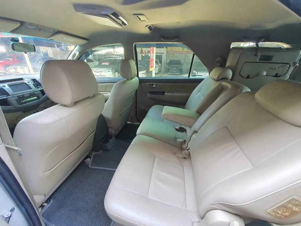 2013 Toyota Fortuner I 2