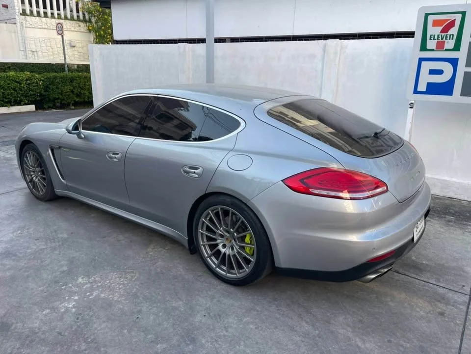 2014 Porsche Panamera I 2