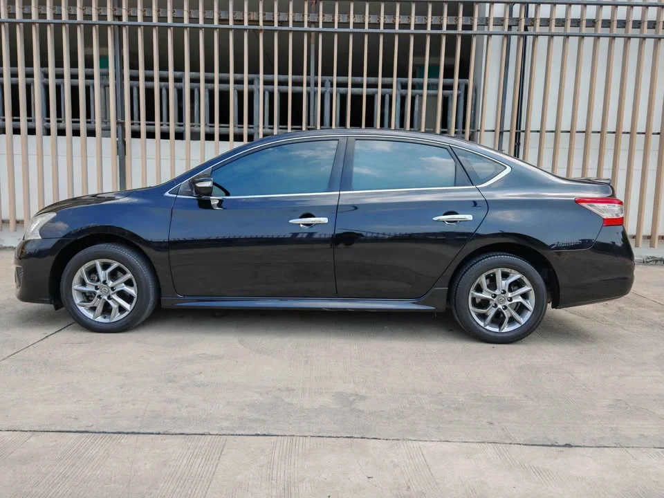 2017 Nissan Sylphy III (B17) 3