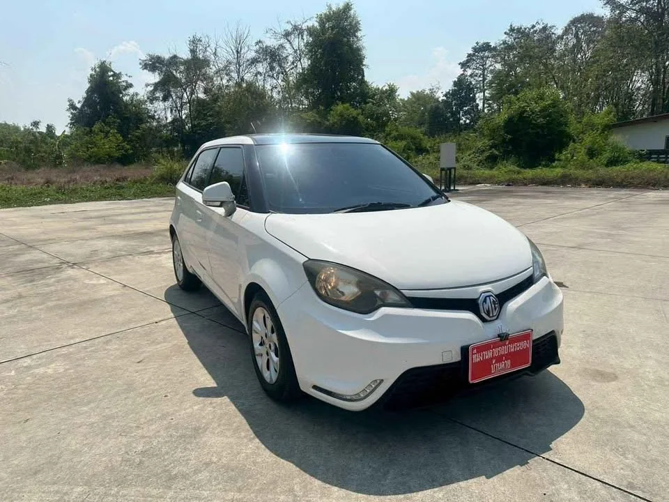 2015 MG 3 II 3