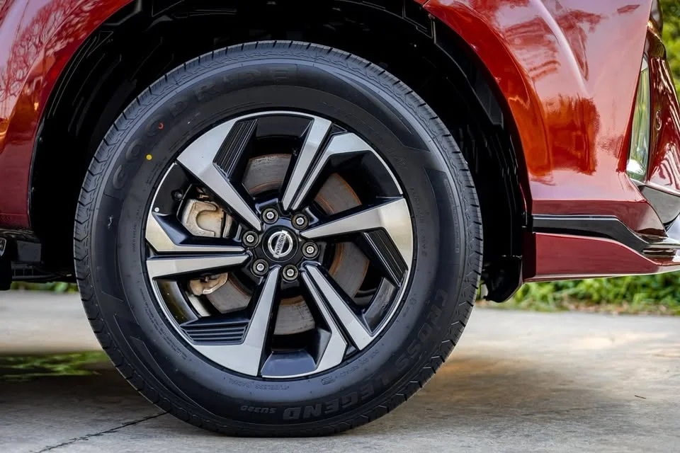 2023 Nissan Terra 2