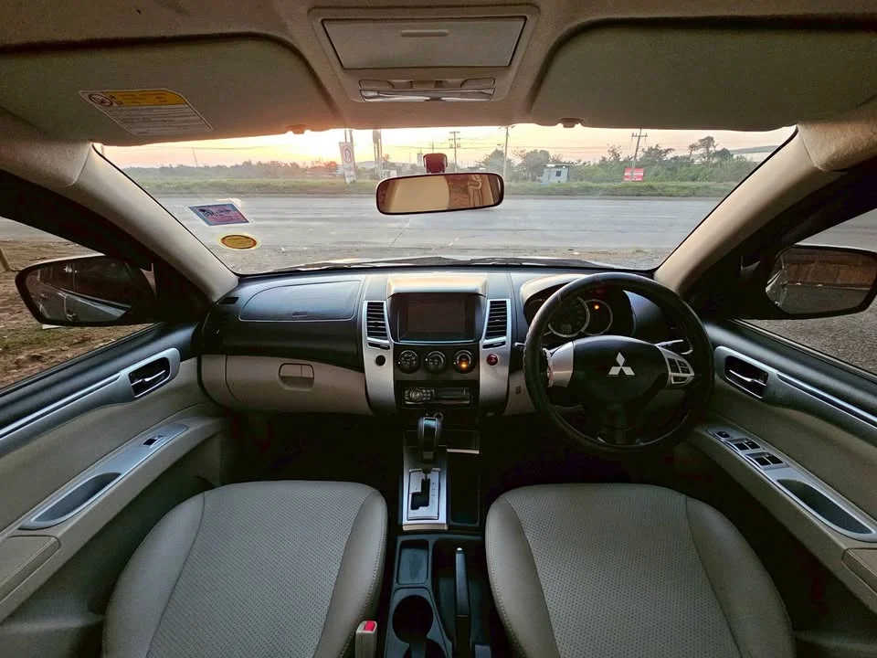 2009 Mitsubishi Pajero Sport II 2