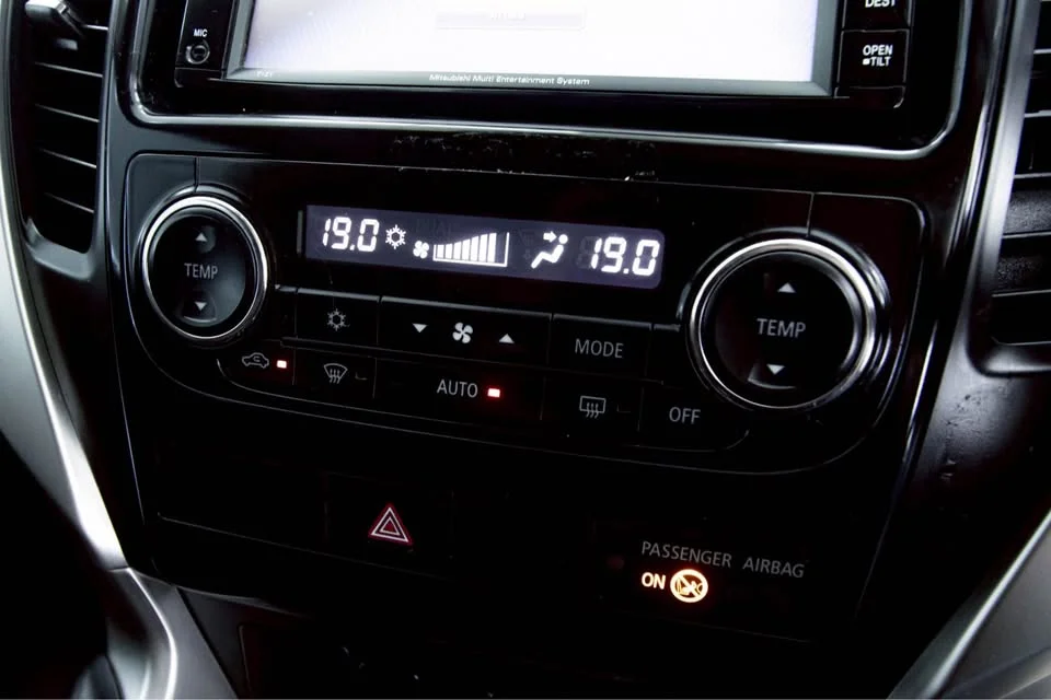 2019 Mitsubishi Pajero Sport III 2