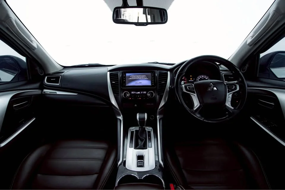 2019 Mitsubishi Pajero Sport III 3