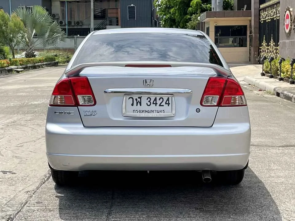2003 Honda Civic VII 3