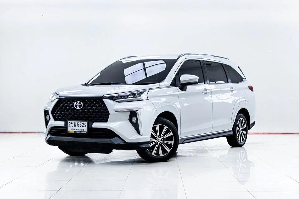 2022 Toyota Veloz III 3