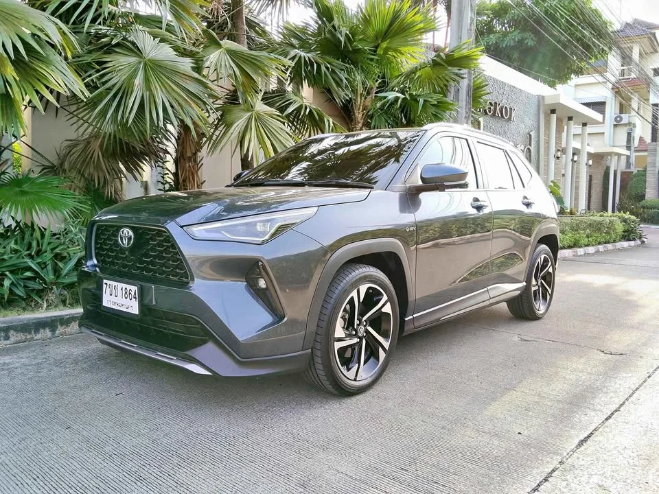 2024 Toyota Yaris Cross AC200 2