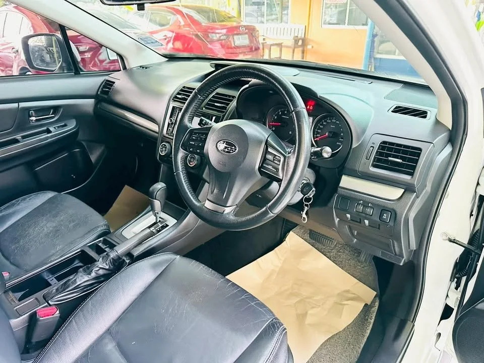 2012 Subaru XV I 2