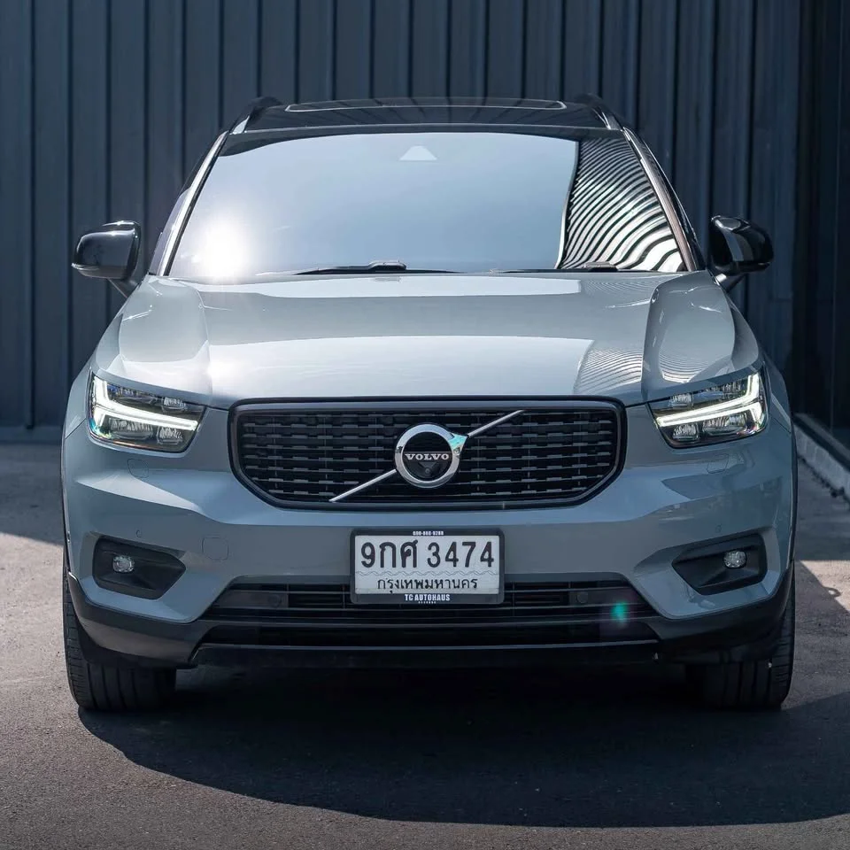 2020 Volvo XC40 2
