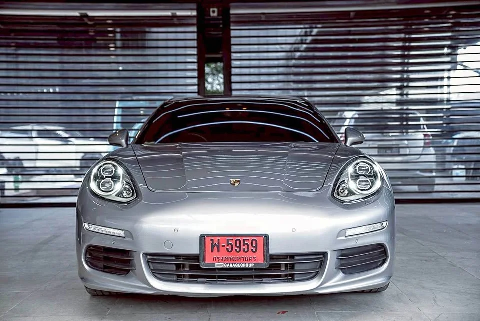 2014 Porsche Panamera I 3