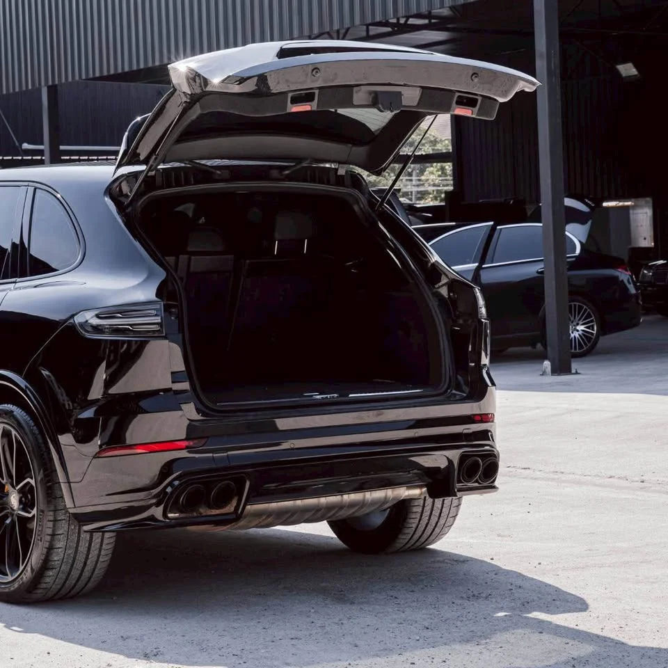 2011 Porsche Cayenne II 2