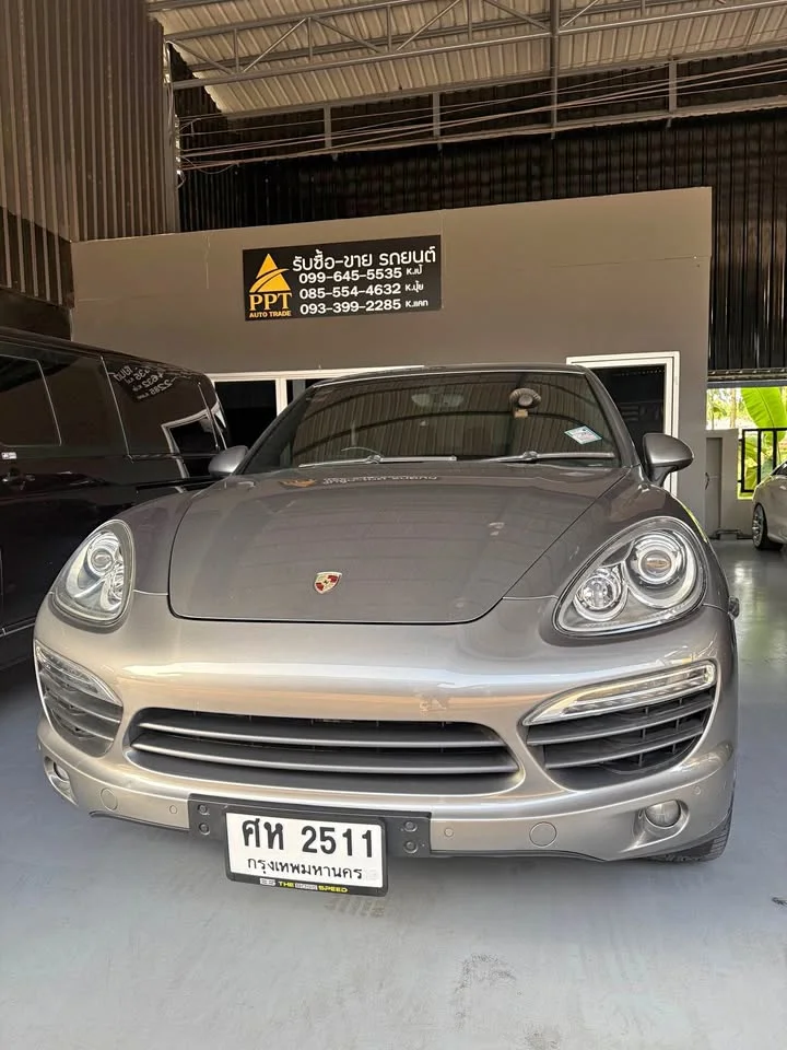 2010 Porsche Cayenne II 3