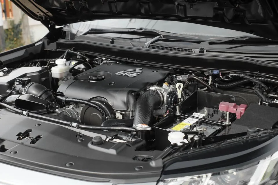 2022 Mitsubishi Triton V 3