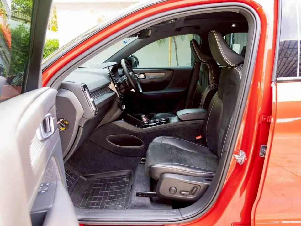 2020 Volvo XC40 3