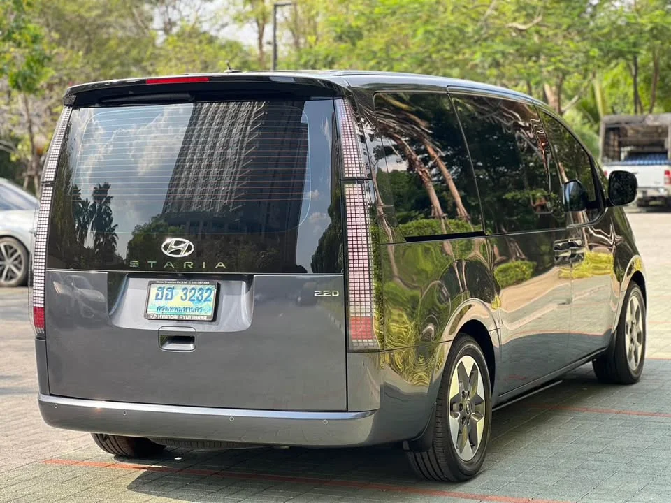 2021 Hyundai Staria US4 2