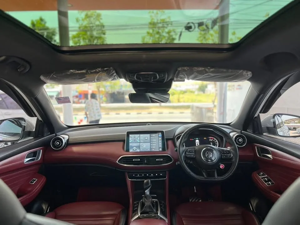 2020 MG HS 2