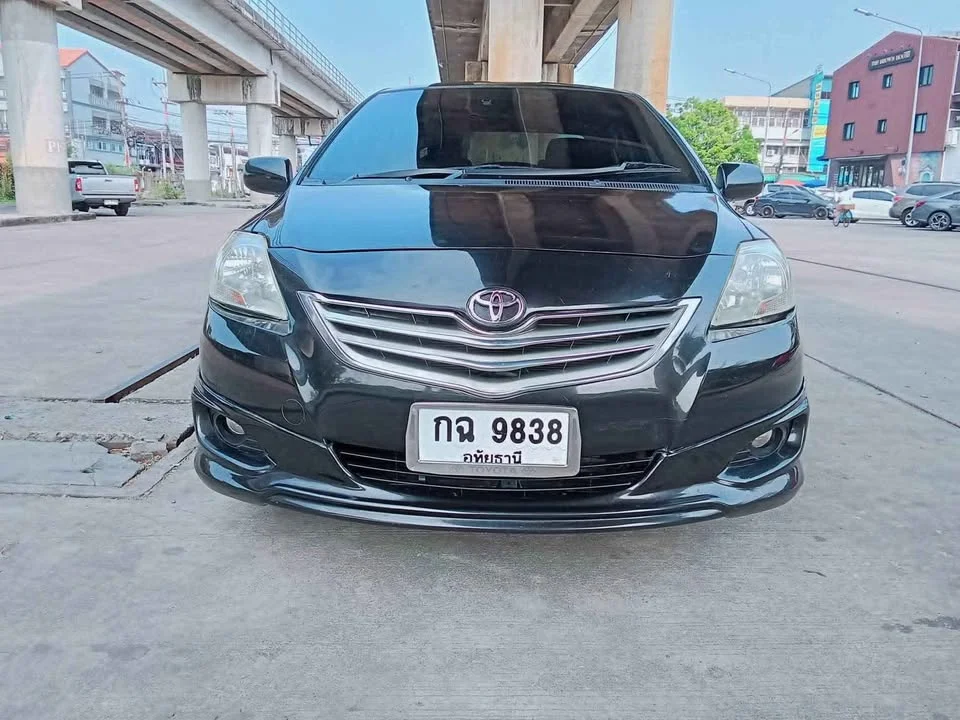 2010 Toyota Vios II 2