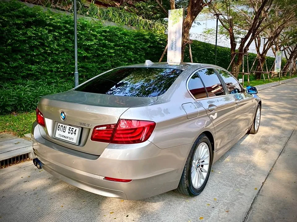 2011 BMW 5er F10, F11, F18 2