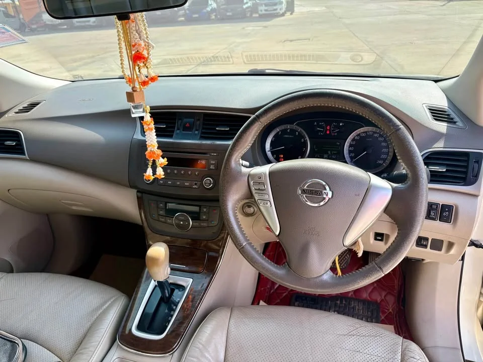 2013 Nissan Sylphy III (B17) 2