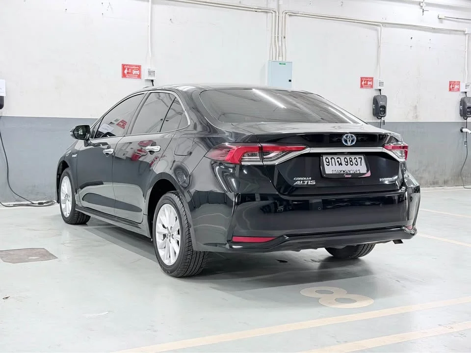 2019 Toyota Corolla Altis XII (E210) 3