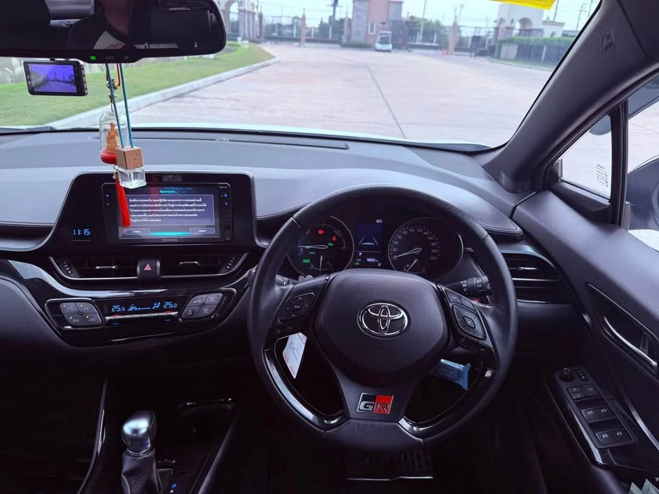 2023 Toyota C-HR I 2