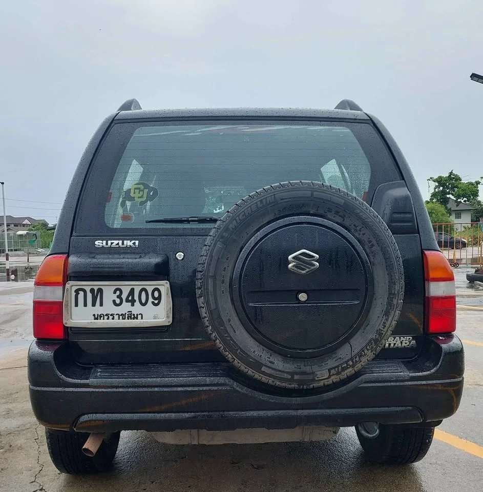 2004 Suzuki Grand Vitara II 2