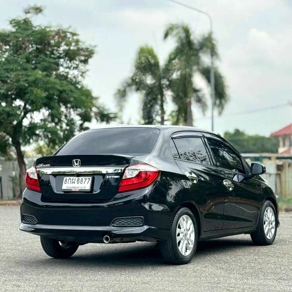2017 Honda Brio Amaze I 3