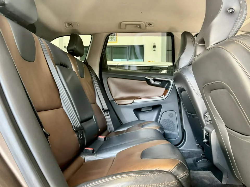 2015 Volvo XC60 I 2