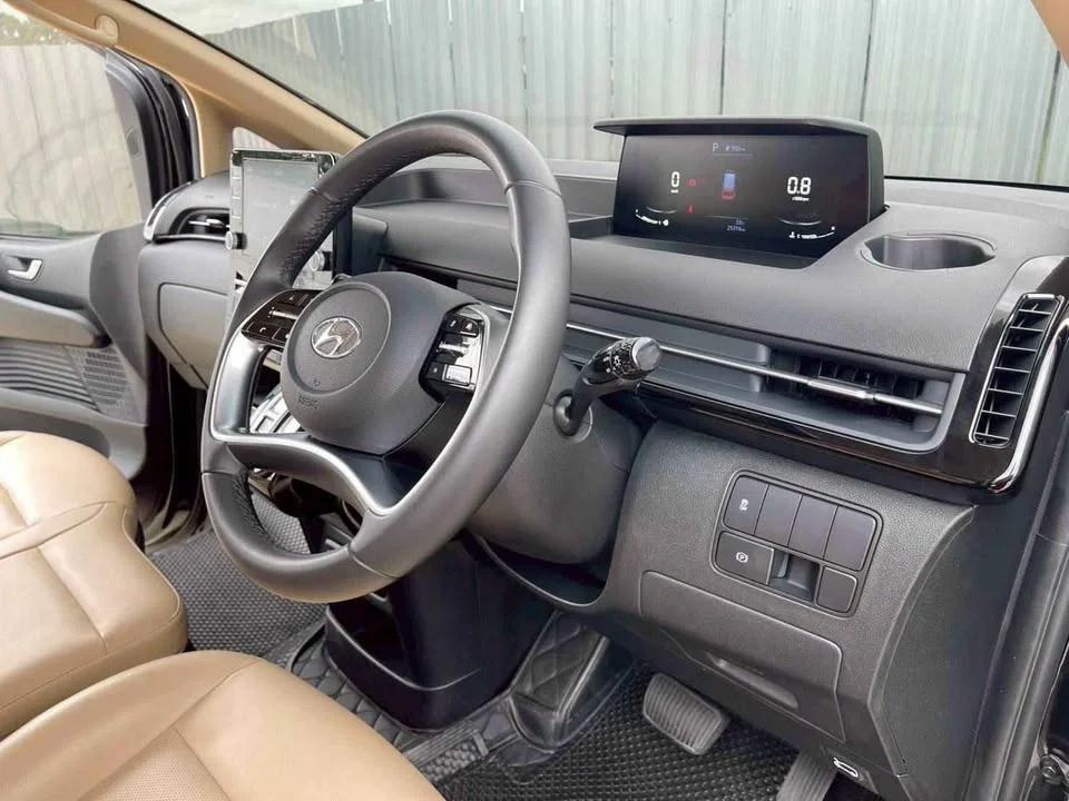 2023 Hyundai Staria US4 2