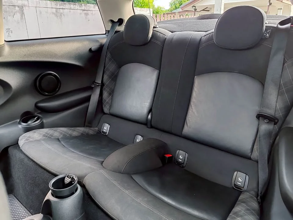 2015 Mini Hatch  III 3