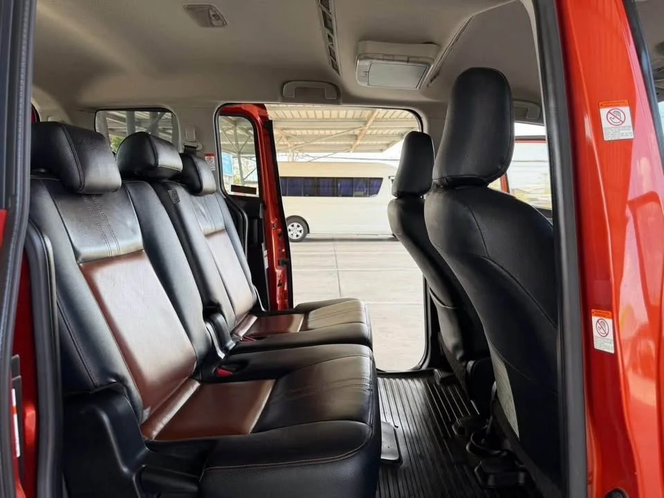 2018 Toyota Sienta II 2