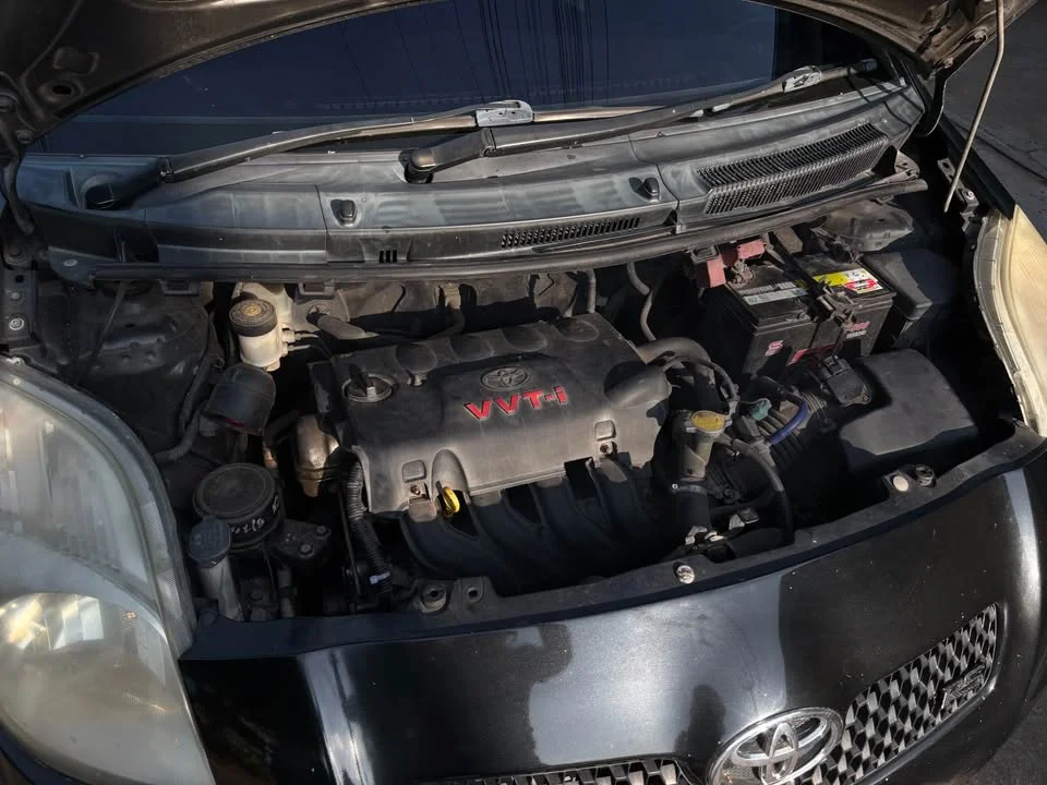 2006 Toyota Yaris II 3