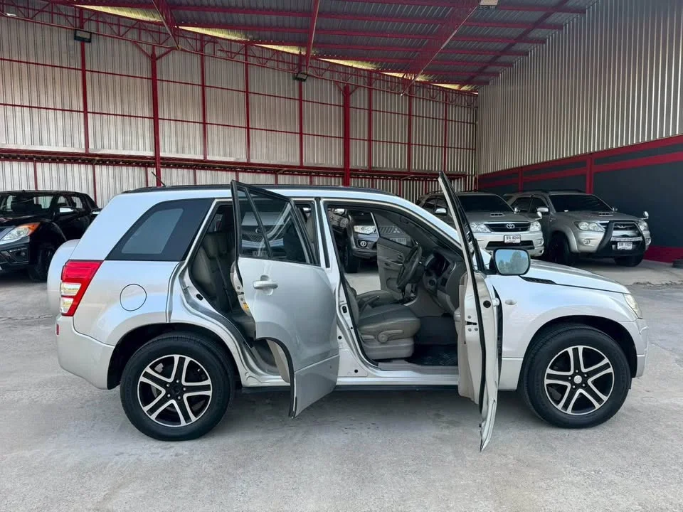 2008 Suzuki Grand Vitara III 3