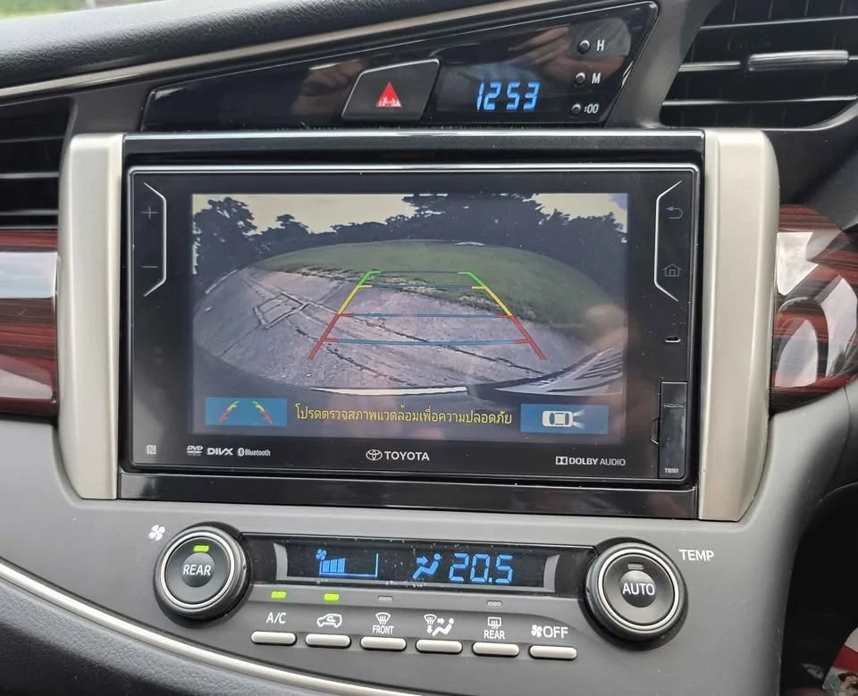 2019 Toyota Innova II 3
